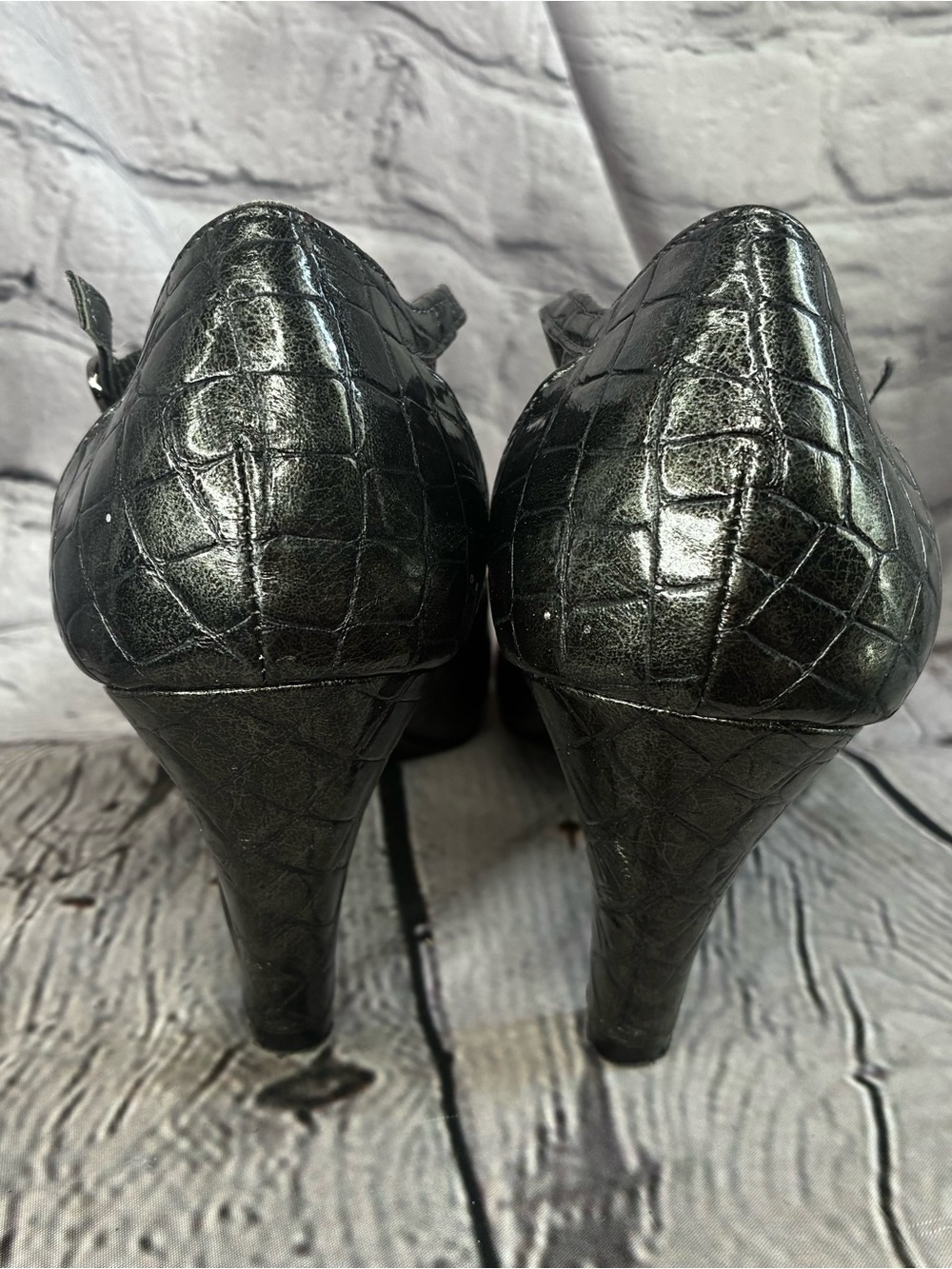 Cybercorp Goth Metal Career Office Siren Pewter Croc Embossed Mary Jane Pumps 10 - Picture 6 of 11